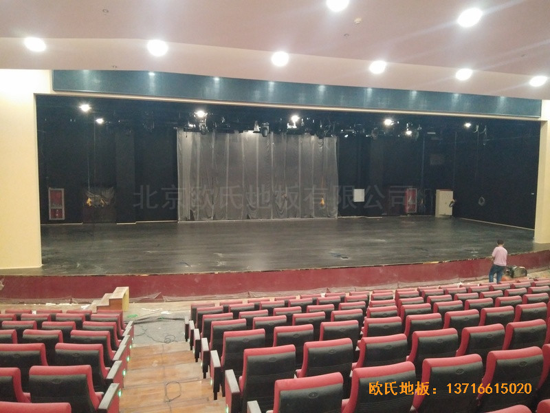 唐山师范学院舞台运动地板铺装案例2