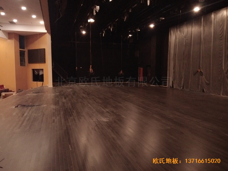 唐山师范学院舞台运动地板铺装案例5