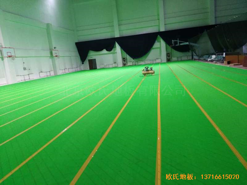 北京房山区燕山体育馆体育地板铺装案例3