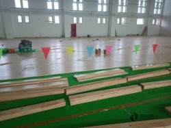 ���������򳡵ذ�ʩ������